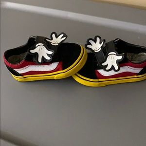 Mickey vans